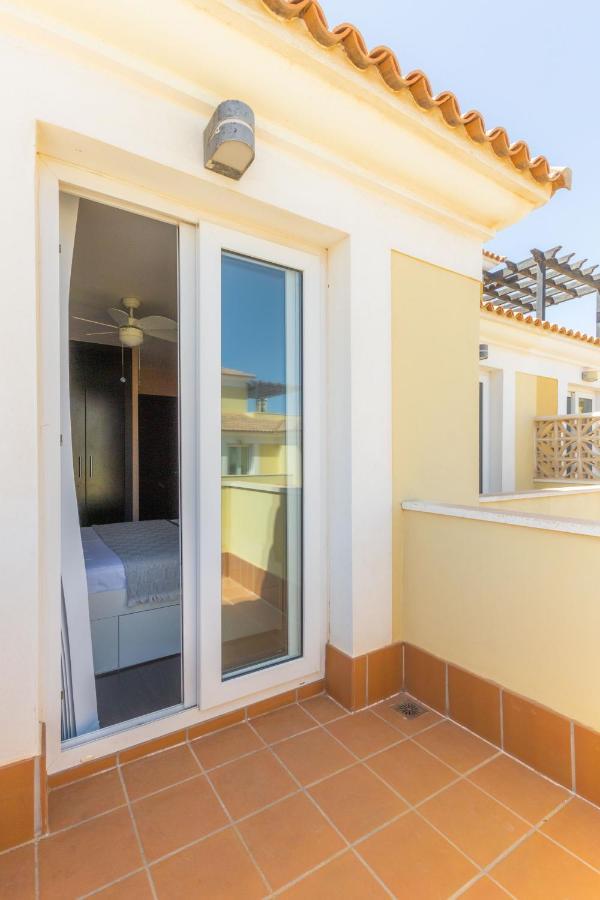 Villa Ottavio Golden Park Коралео Екстериор снимка