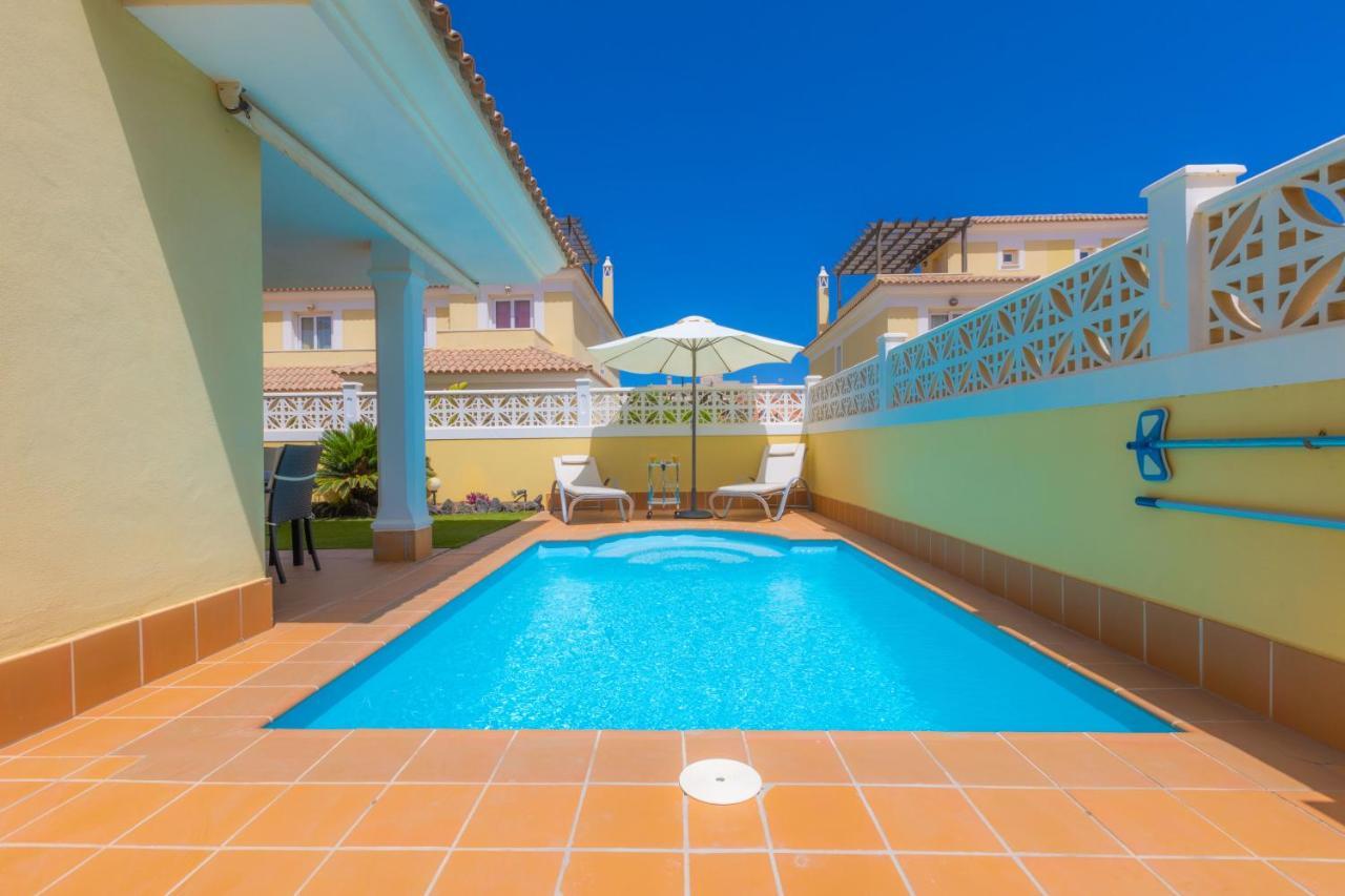 Villa Ottavio Golden Park Коралео Екстериор снимка